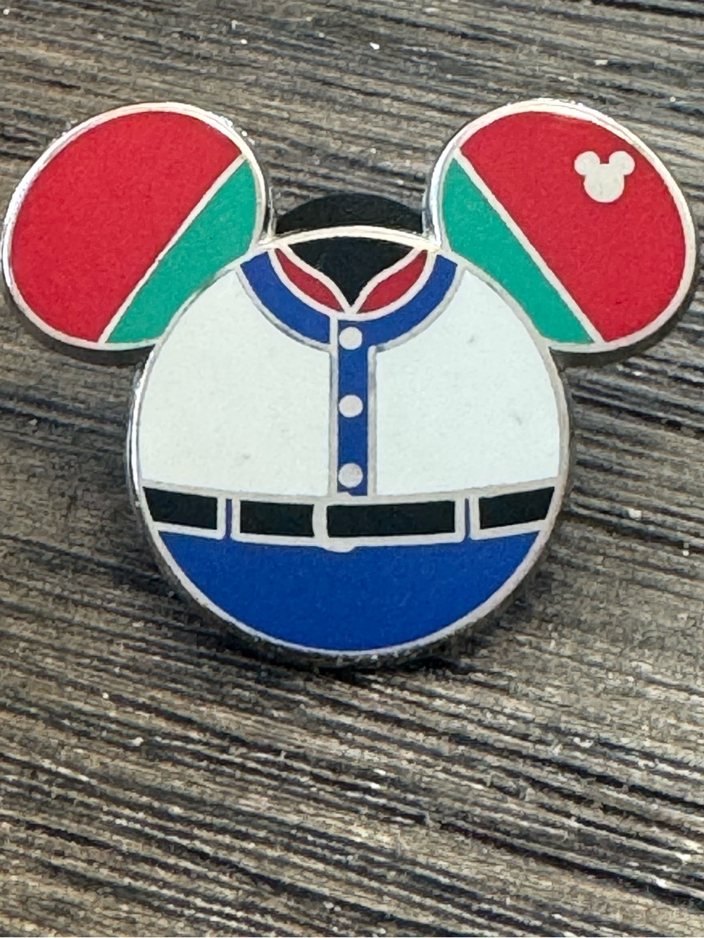 5/$25 Disney Epcot Seas With Nemo And Friends Cast Member Costume Pin
